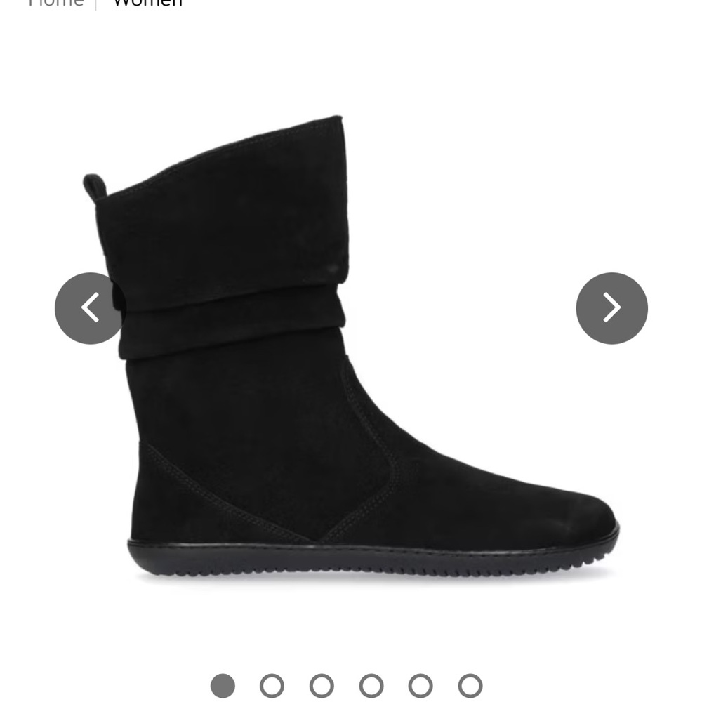 GROUNDIES ODESSA GO1-NEW IN BOX-BLACK SUEDE-SIZE 38 (7.5 US) BAREFOOT BOOTS